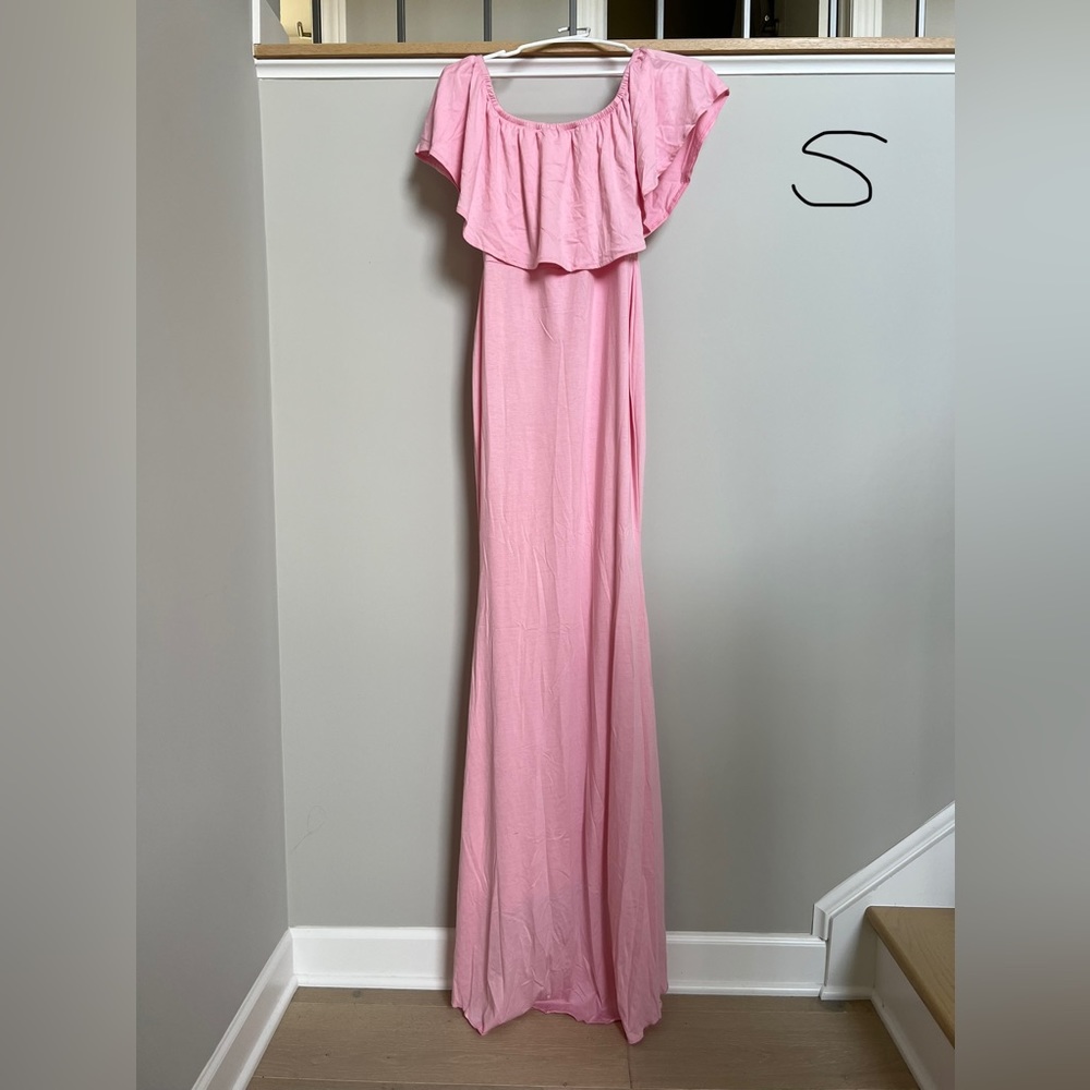 Small off the shoulder maternity dress photoshoot pink stretchy